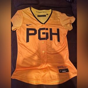 Nike Pittsburgh Pirates Yellow Jersey Women size small